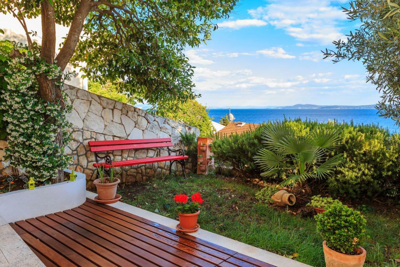 Holiday Home Lola, Sea On A Palm! Heated Pool Trogir Eksteriør billede
